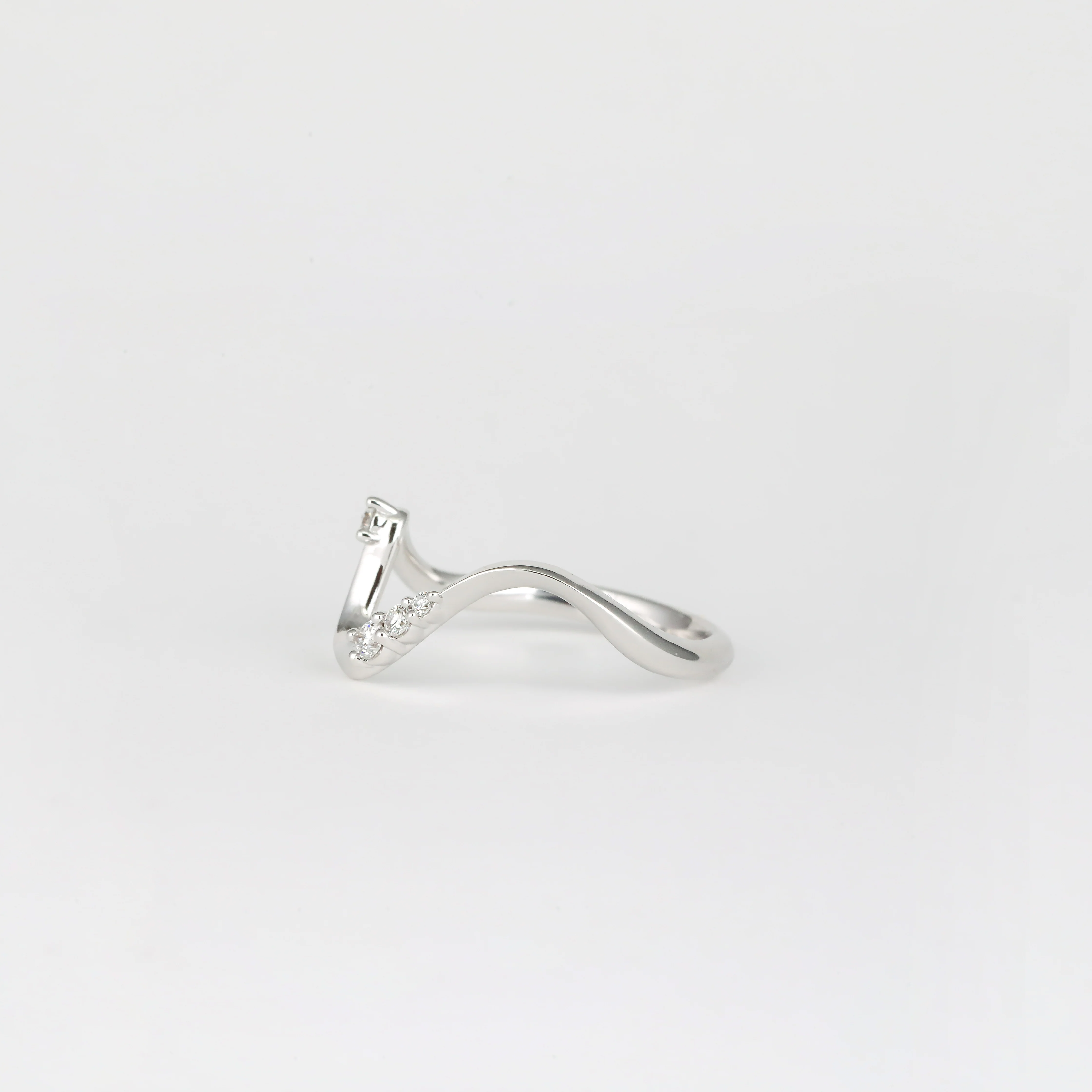 Maeva Oval Band - Image 5